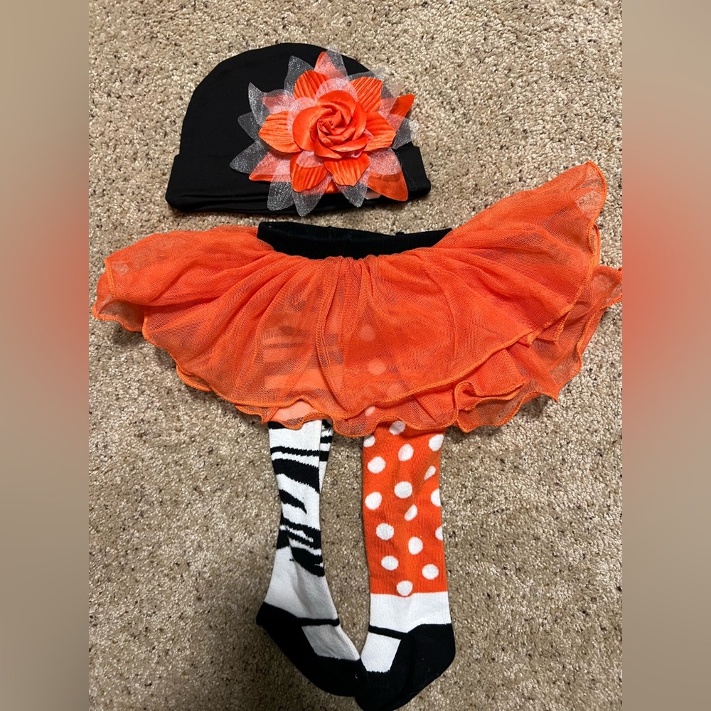 Ella Jackson Halloween Tights + Hat
